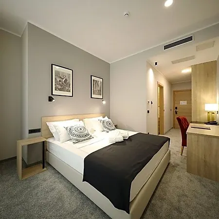 Teatro Verdi 4*